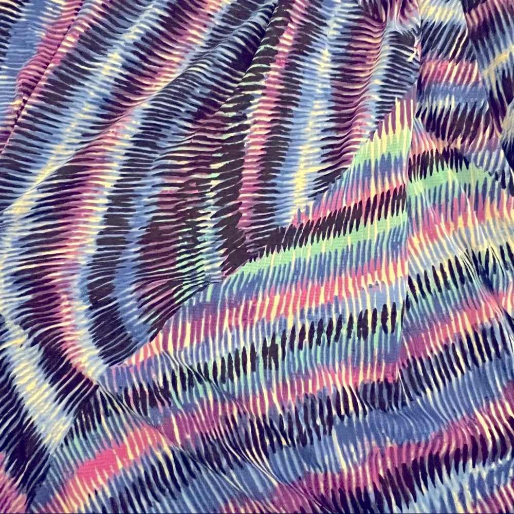 Gorgeous Halter Gown - Picture 3 of 8